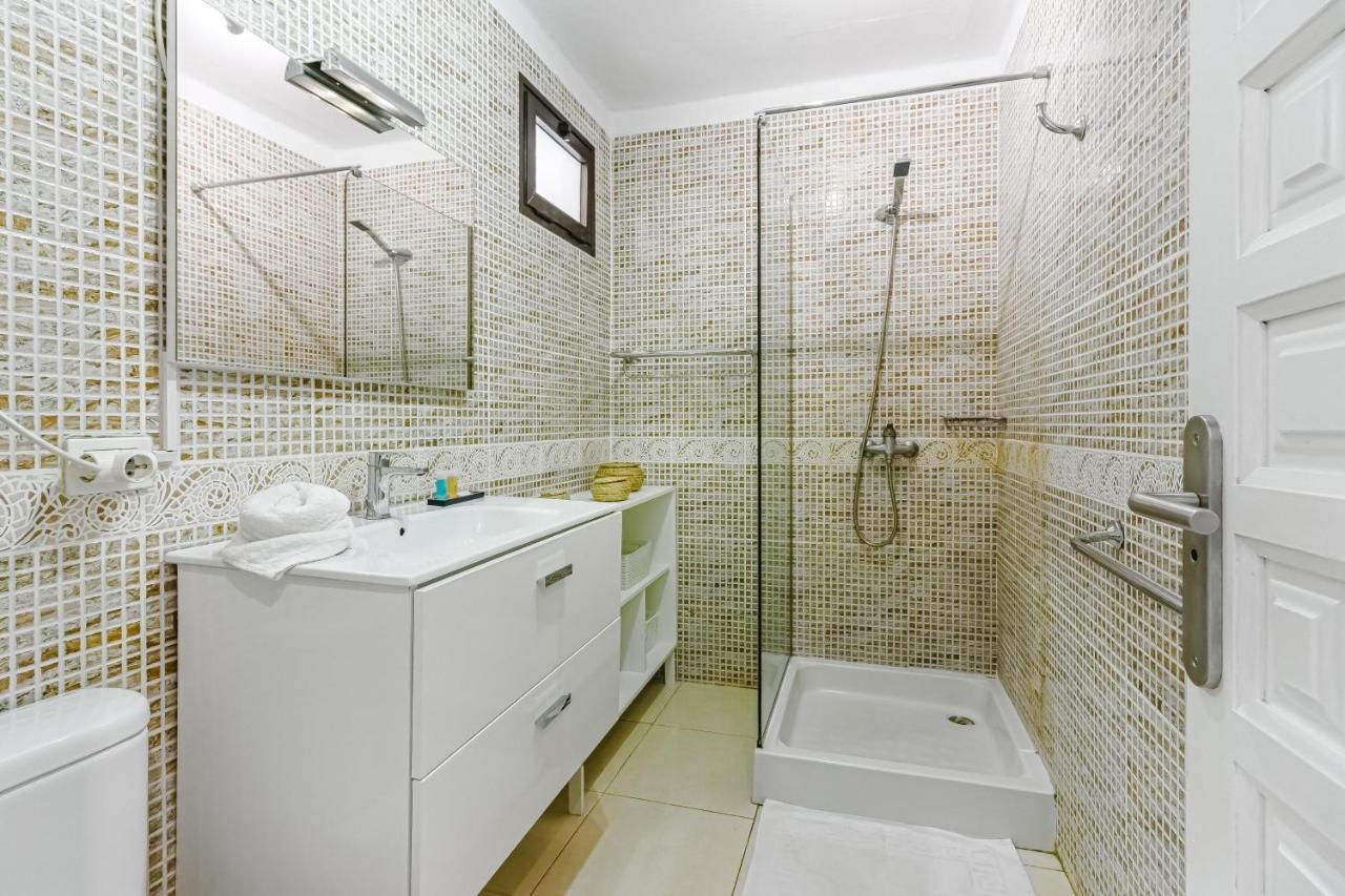 Fantastic Large Studio In Front Of Beach Heated Pool Wifi Arona  Eksteriør bilde